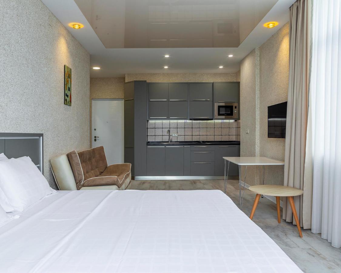 G-Point Apartment บาทูมิ ภายนอก รูปภาพ